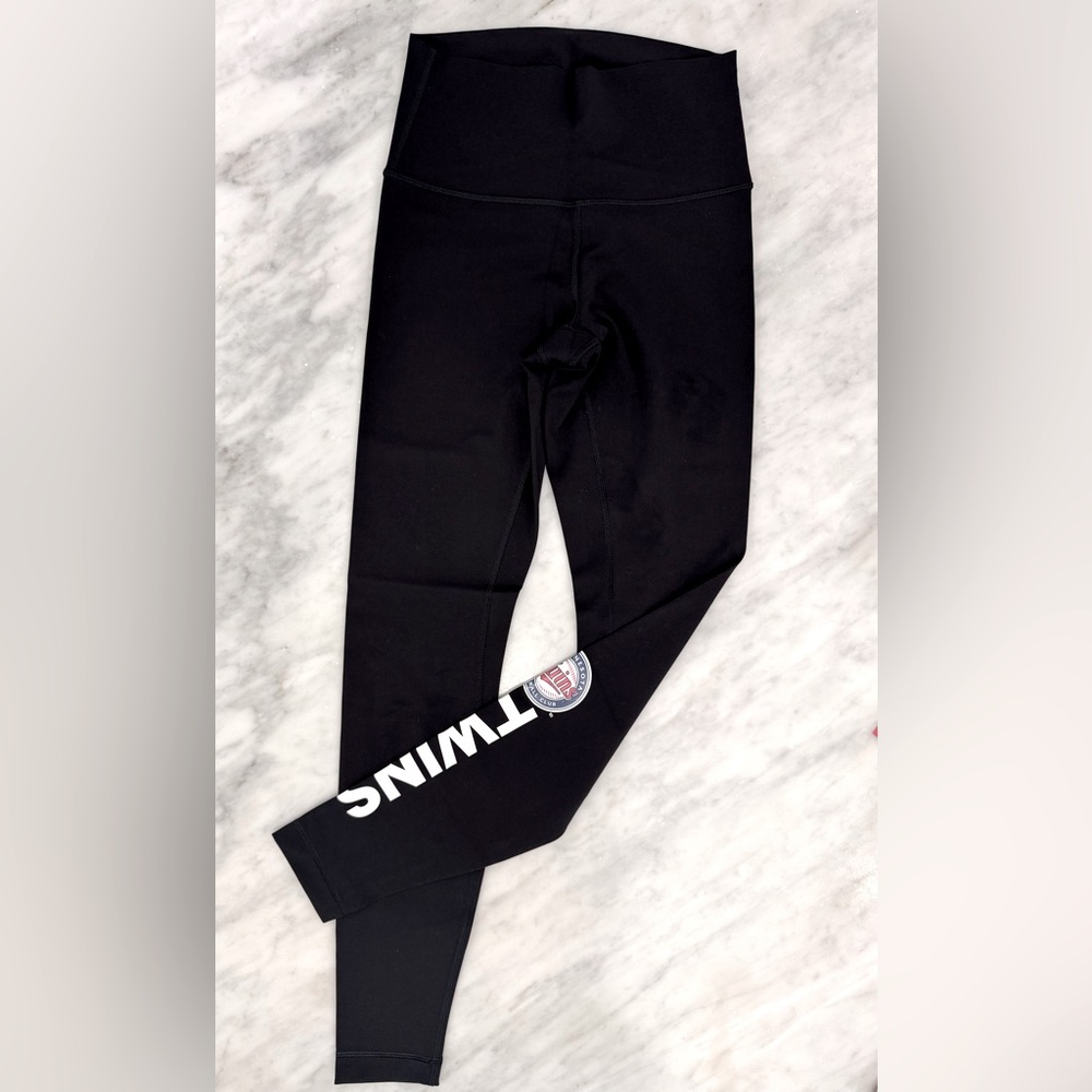 NWOT LULULEMON MLB MN Twins - 27” Wunder Under Leggings -  SIZE 4 - Black